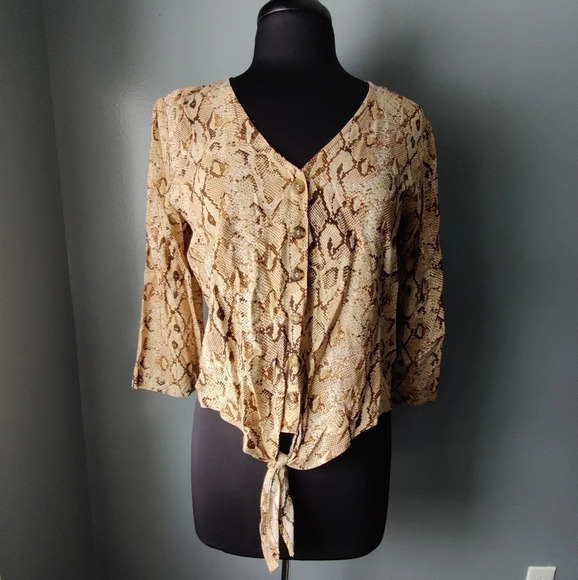 Leighton Crop Snakeskin Print Long Sleeve Top - Picture 1 of 4